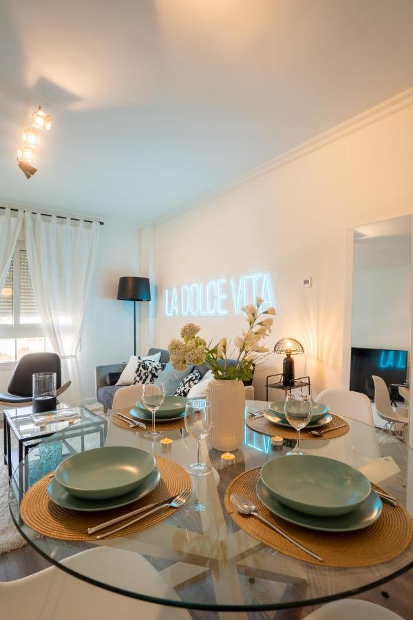 Appartement Black Level, 30m Playa, Pool, Wifi