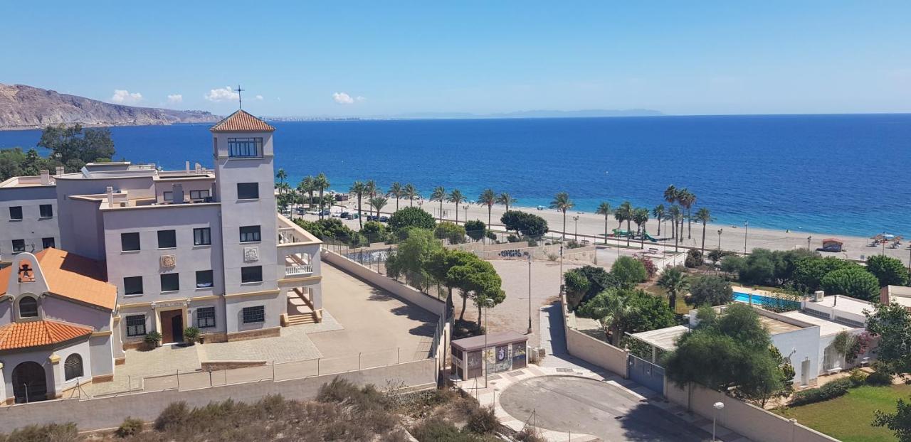 Appartement Black Level, 30m Playa, Pool, Wifi