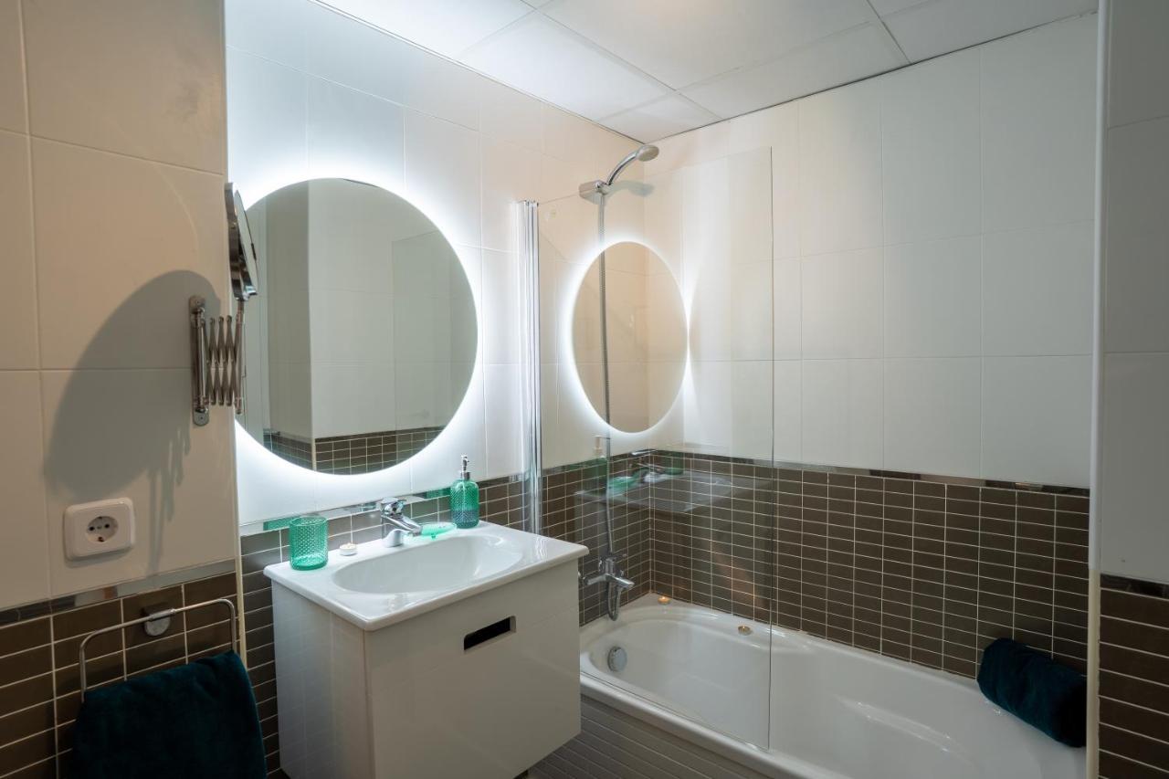 Apartment Black Level, 30m Playa, Pool, Wifi